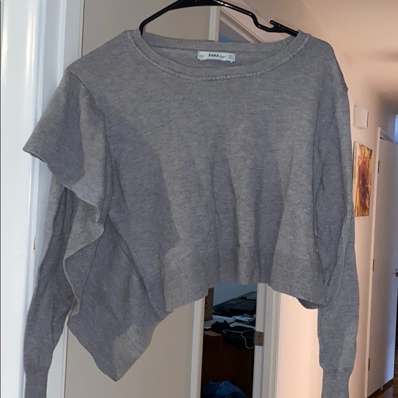Sweater crop top from Zara - Picture 1 of 1